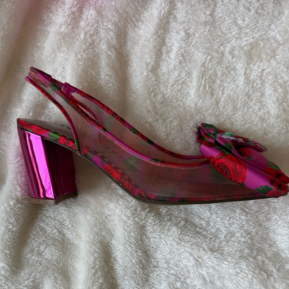 Betsey Johnson Rose Print Bow Heels – Size 8 - Picture 6 of 6